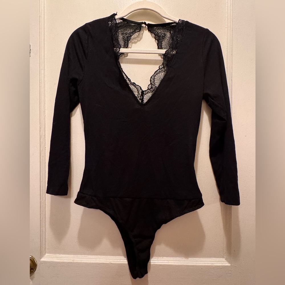 Alya Lace Open Back Bodysuit Black